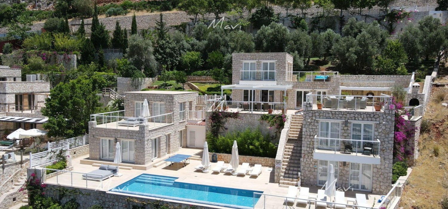 A Stylish 6 Bedroom Luxury Villa for Sale in Kalkan, LV052